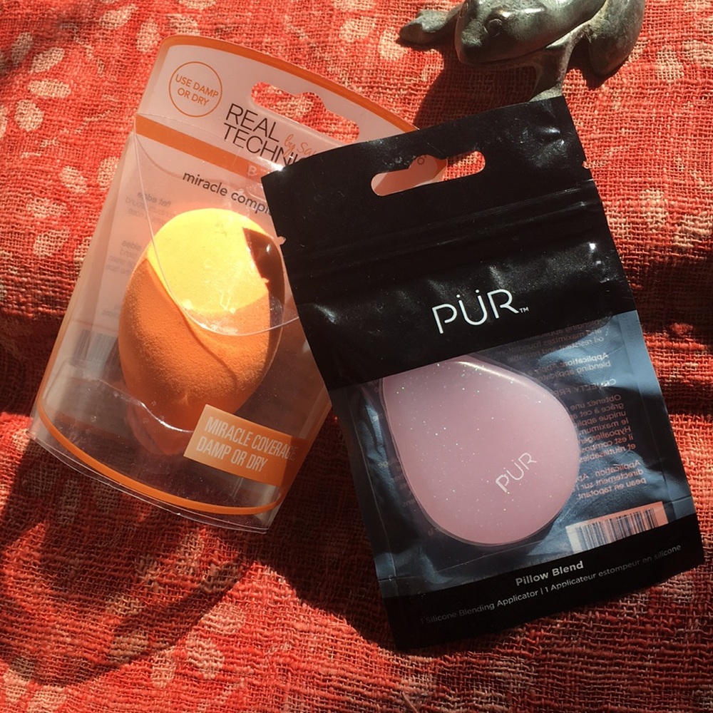 🎀 3 for $50 |  MUA Sponge + Silicone Blender